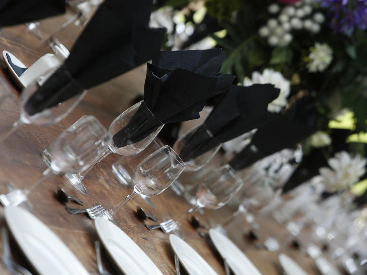 The Red Lion Hotel Whittlesford エクステリア 写真