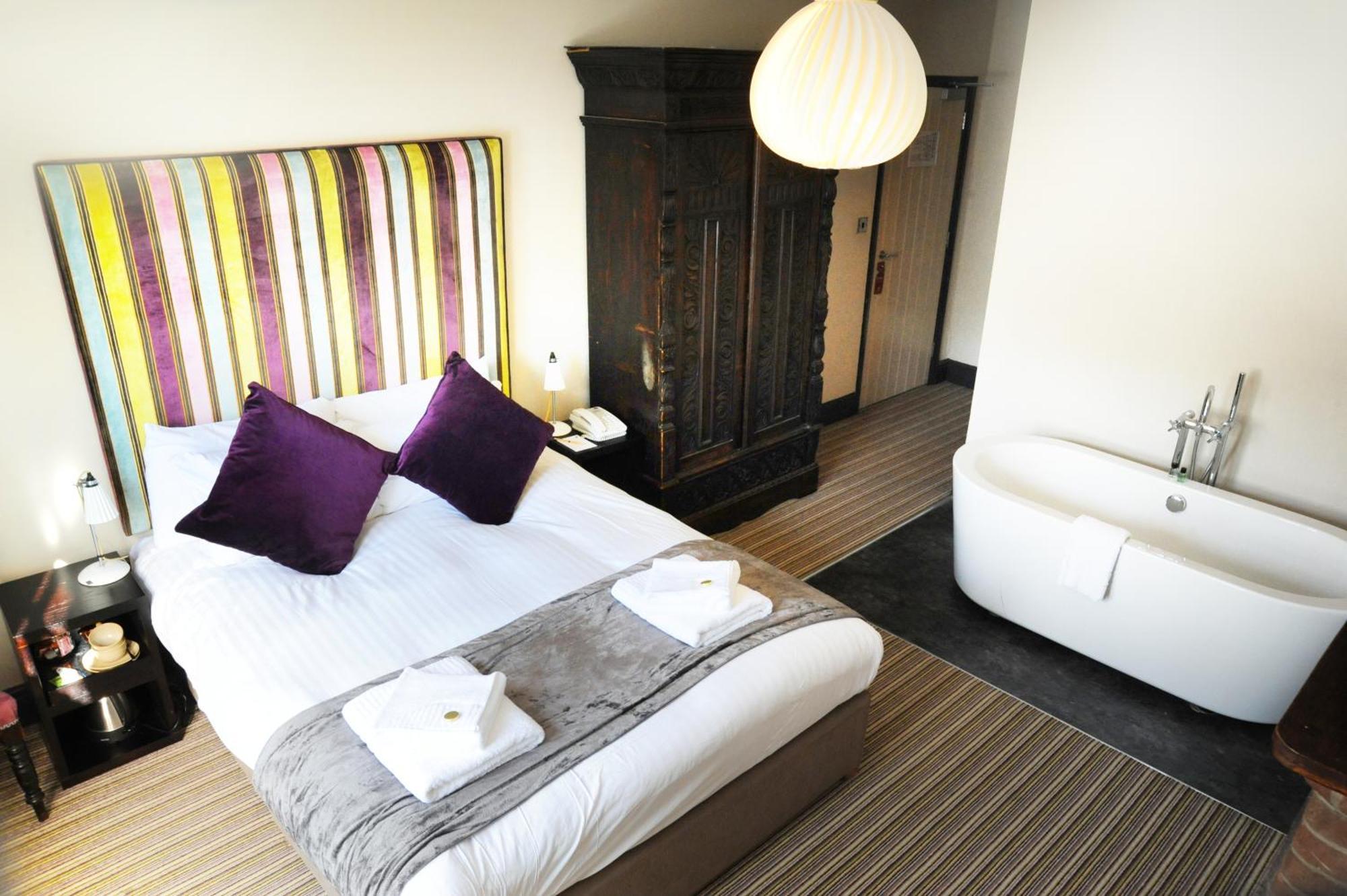 The Red Lion Hotel Whittlesford エクステリア 写真