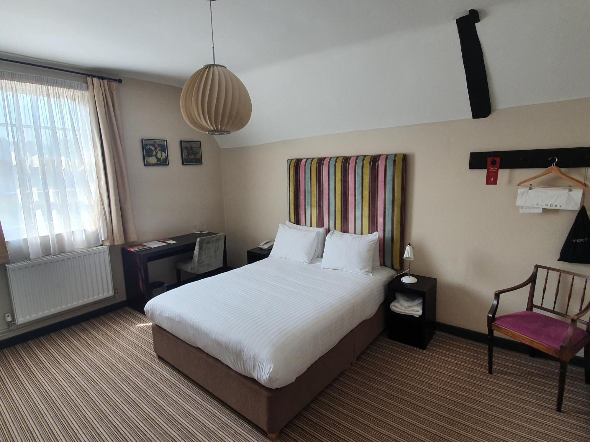 The Red Lion Hotel Whittlesford エクステリア 写真