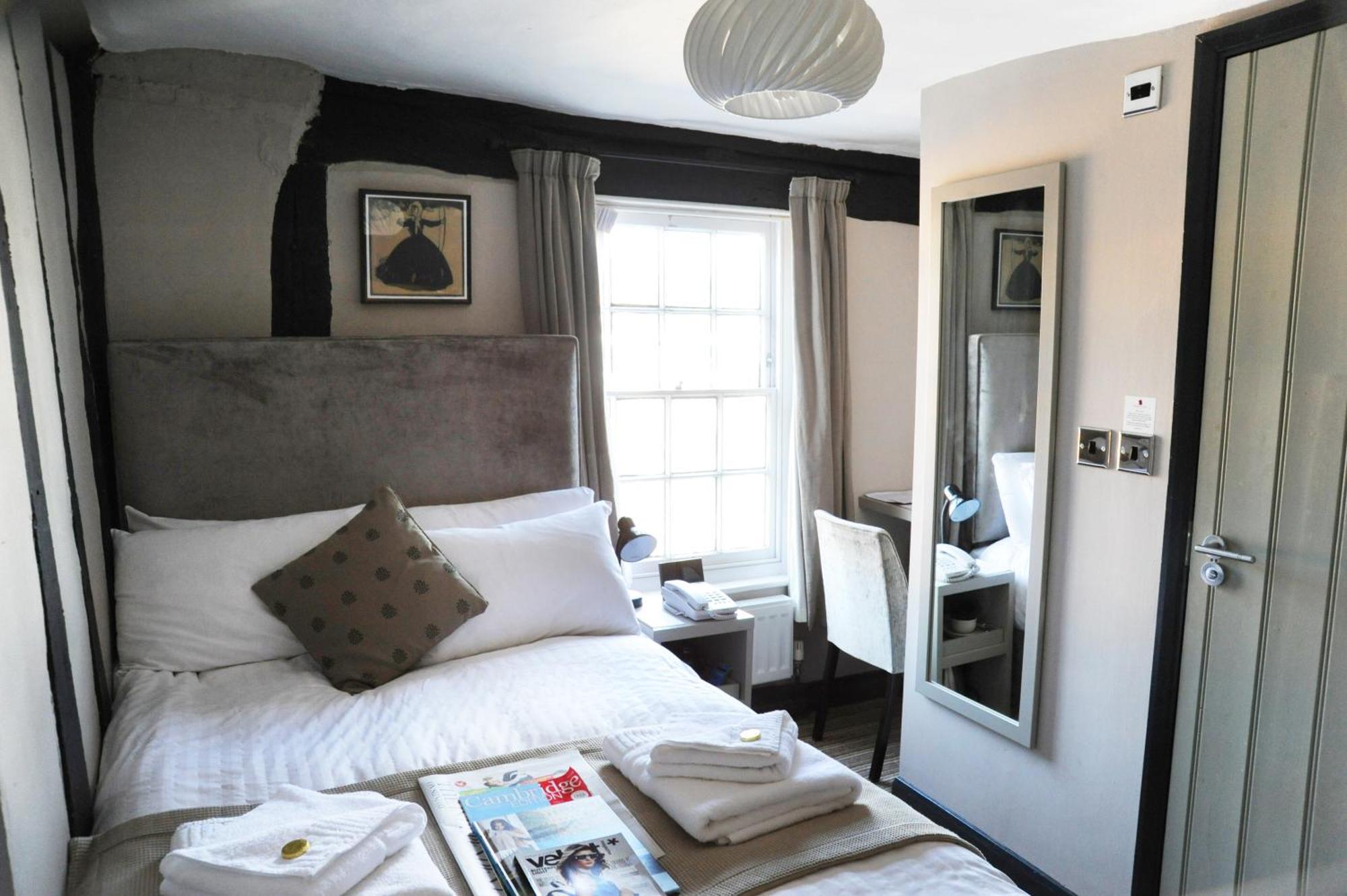 The Red Lion Hotel Whittlesford エクステリア 写真